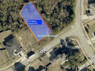 318 Marsh Island Dr, Lynn Haven, FL 32444