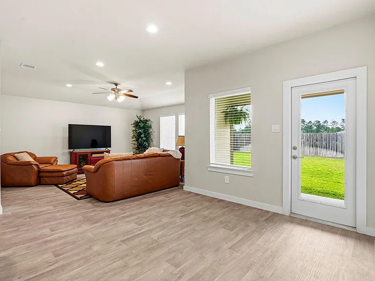 12119 Bear River Dr — Photo 10