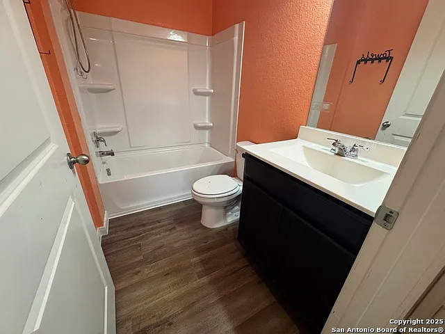 8607 Rock Mdw — Photo 15