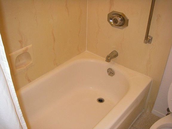 5th image of 98-1370 Koaheahe Pl APT 158