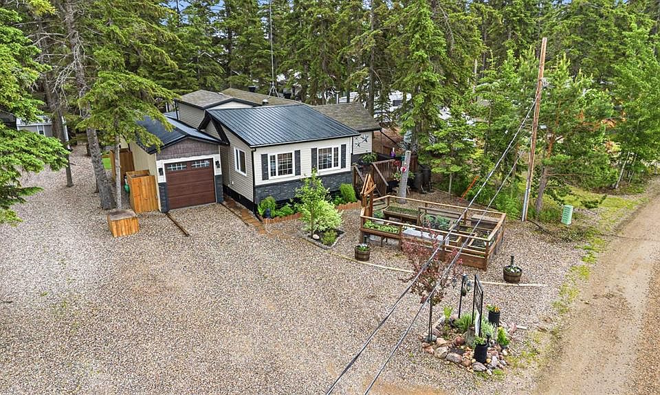 1st image of 1013 W Osprey Dr