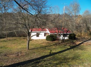 1438 Lake Emory Rd, Franklin, NC 28734