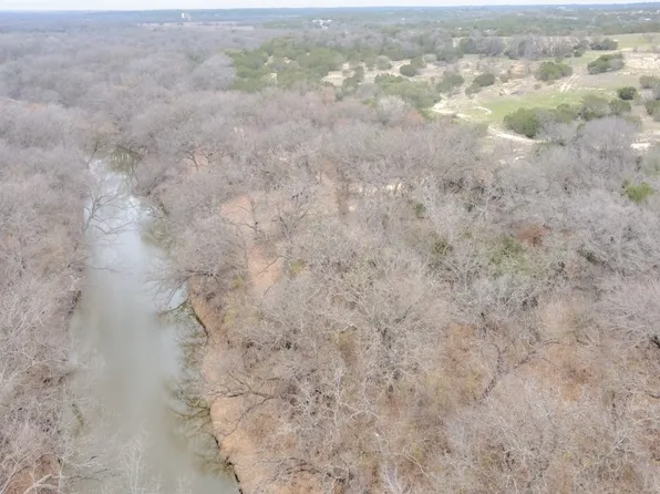 32306 E Highway 6, Hico, TX 76457