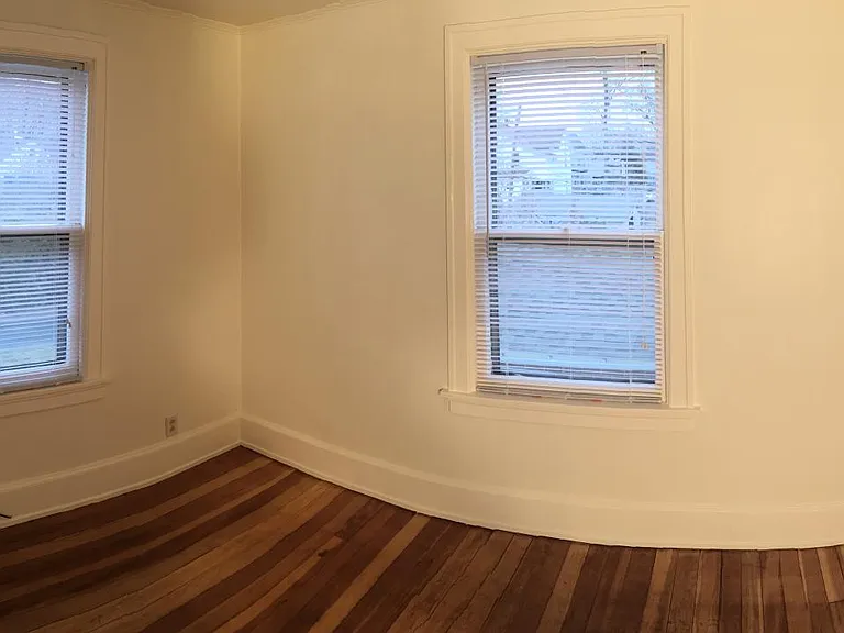 619 Hepburn St — Photo 28