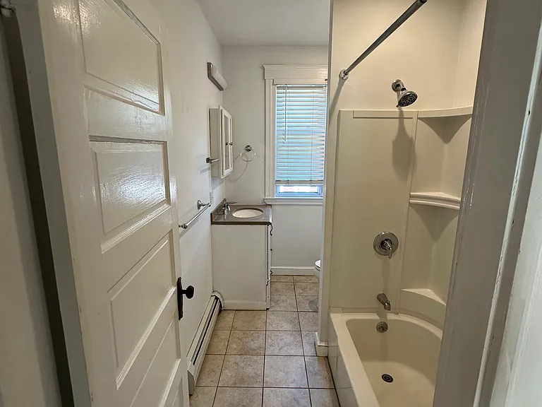 8 Fowler St #2 — Photo 9
