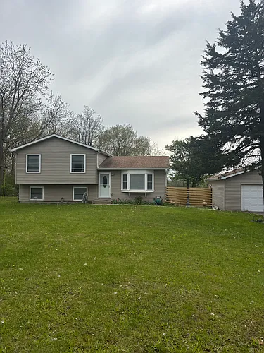37348 N State Route 83 Photo 1