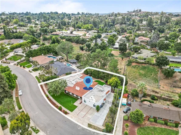 644 E Mariposa Dr, Redlands, CA 92373