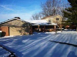 4911 Tanner Dr, Huber Heights, OH 45424