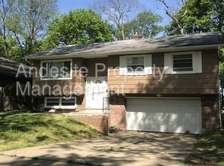 19070 Genesee Ave, Euclid, OH 44117