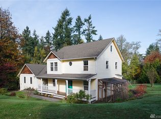 20520 105th Ave SW, Vashon, WA 98070