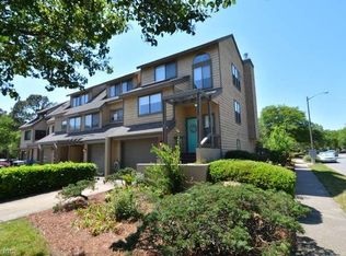 2223 Hermit Thrush Ln, Virginia Beach, VA 23455