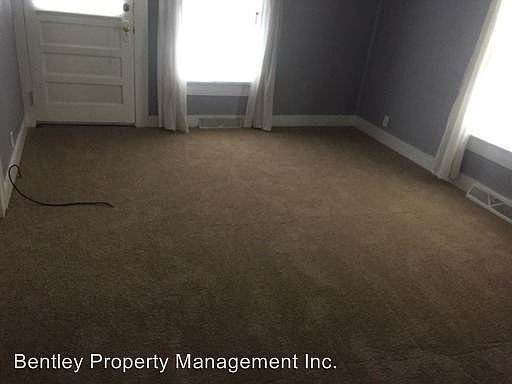 2nd image of 1410 Venus St