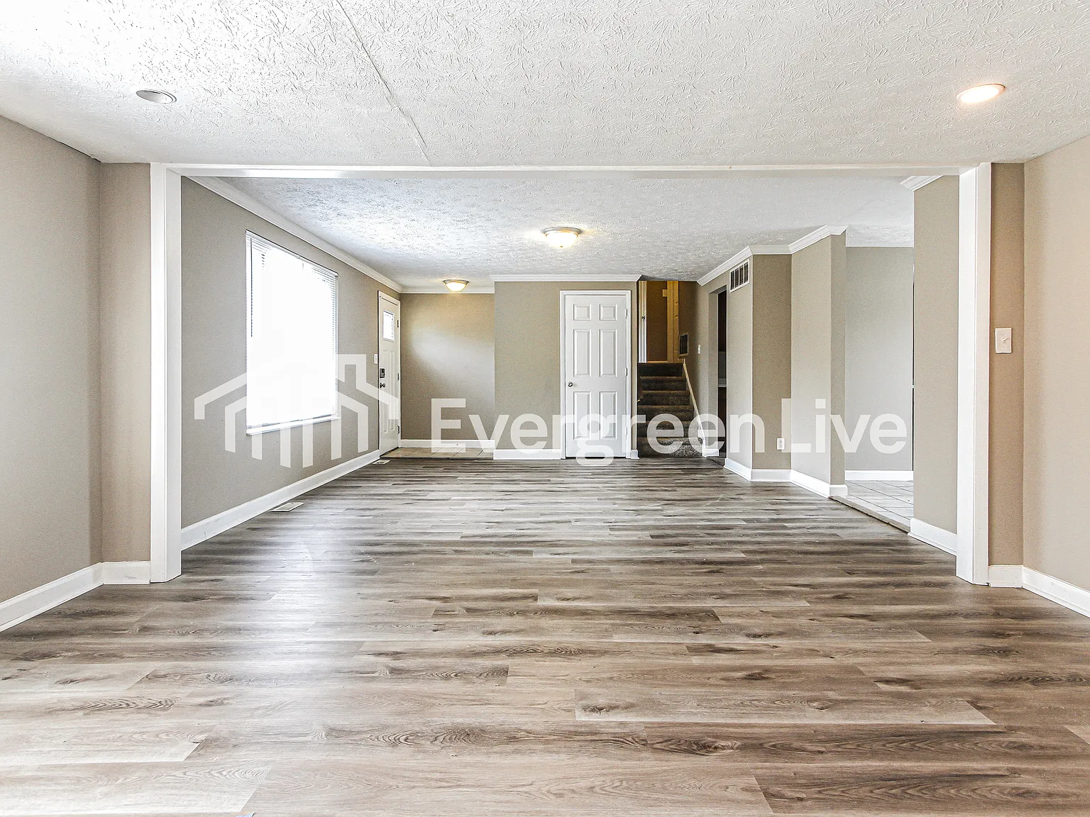 3 bed, 2.0 bath, 1632 sqft, $1,695 — Photo 4