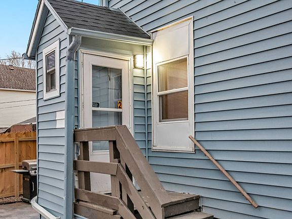 3rd image of 1911 S 14th St #2