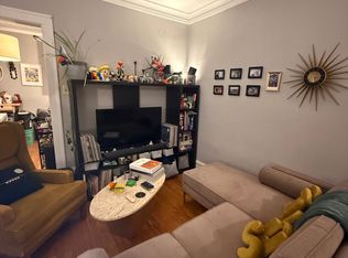 1335 W Carmen Ave APT 2B, Chicago, IL 60640