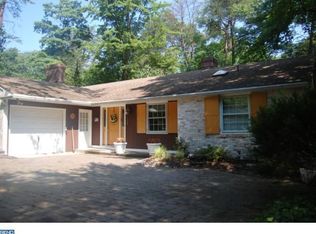 104 W Riding Rd, Cherry Hill, NJ 08003