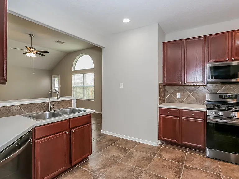 5202 El Tigre Ln — Photo 6