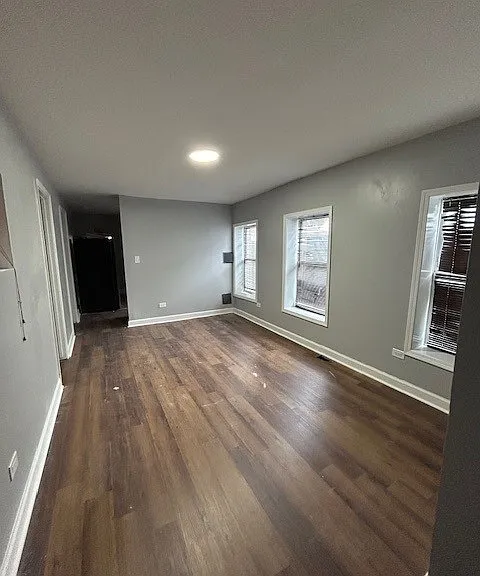 1531 S Kenneth Ave #1 — Photo 8