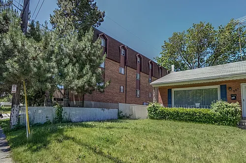 553 N 700 E Photo 1