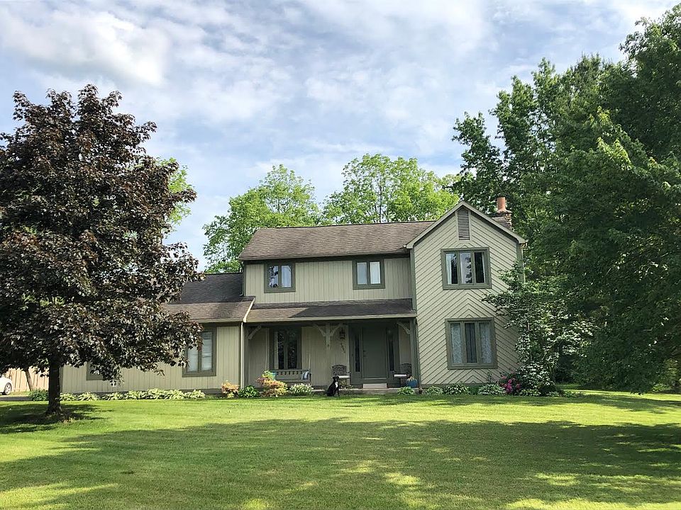 1st image of 4895 Lakeview Dr