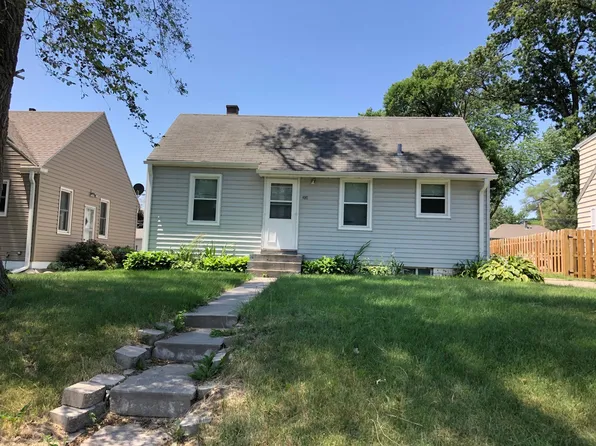 2610 Jackson St, Bellevue, NE 68005