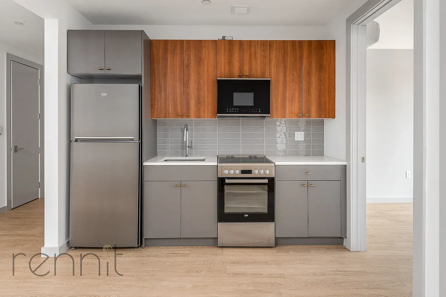 2809 Clarendon Road — Photo 4