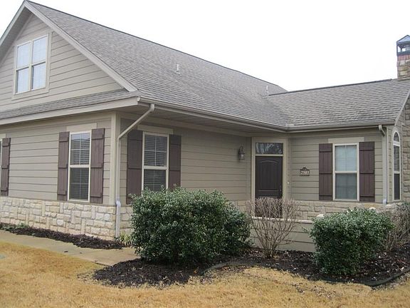 2nd image of 2503 SW Hind Ln