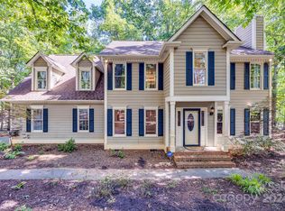 6351 Crosswinds Dr, Clover, SC 29710