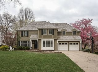 6528 Overbrook Rd, Mission Hills, KS 66208