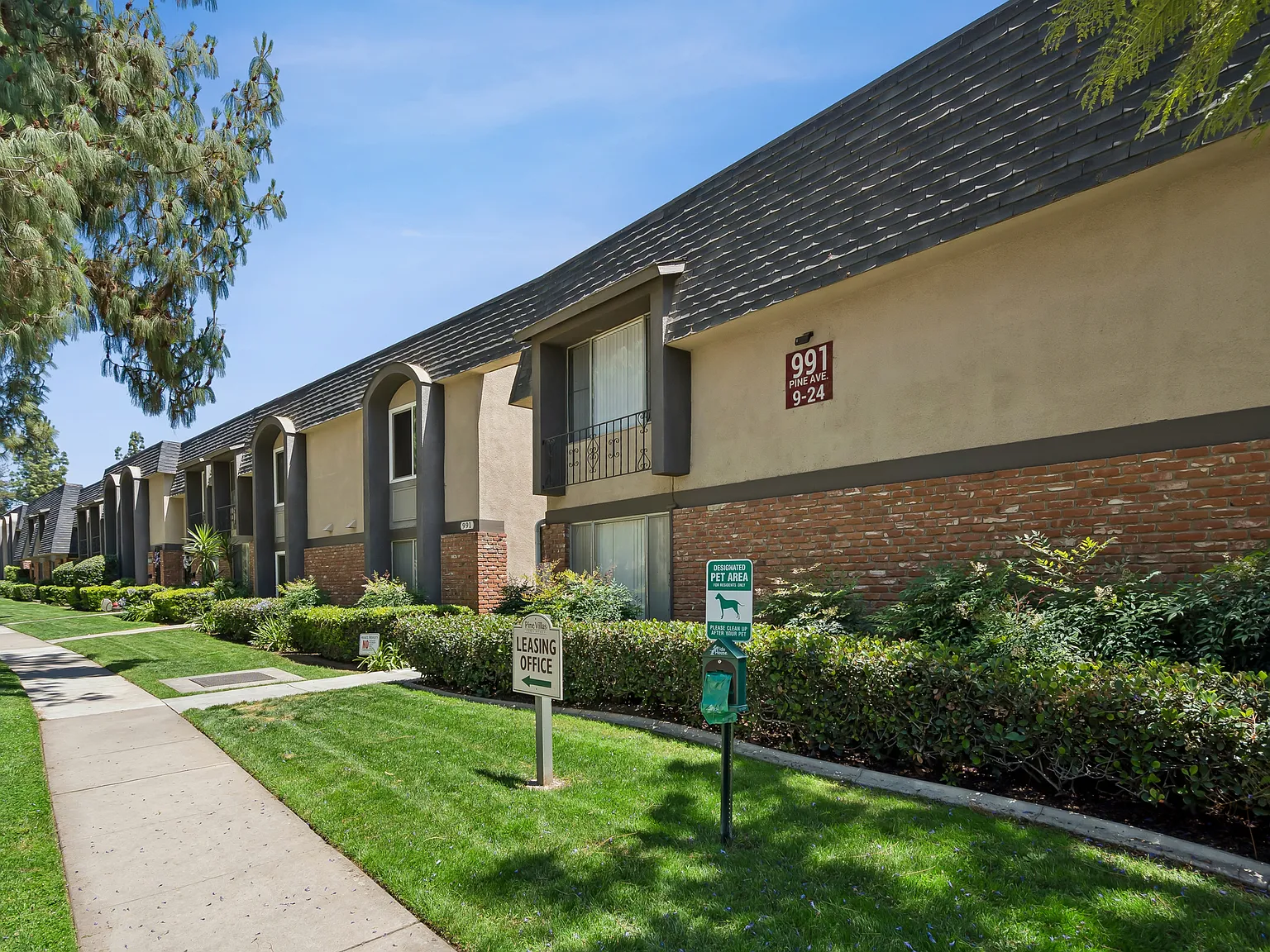 Pine Villas — Photo 4