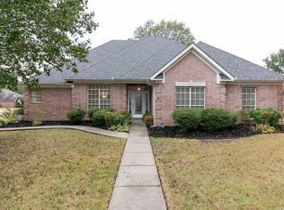 3615 Butterfly Dr, Conway, AR 72034