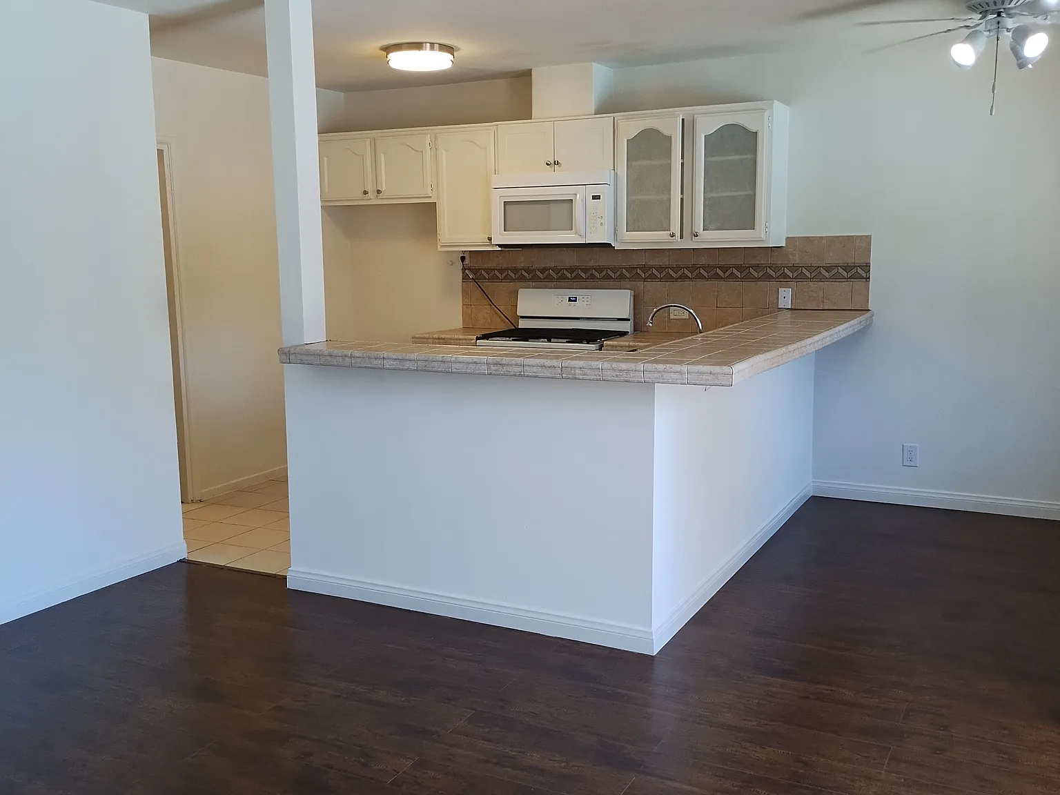 1 bed, 700 sqft, $1,845 — Photo 3