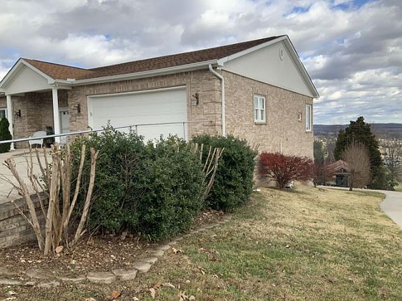 4th image of 230 Allen Dr