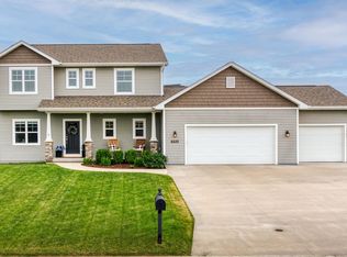 W6532 Landon Dr, APPLETON, WI 54915