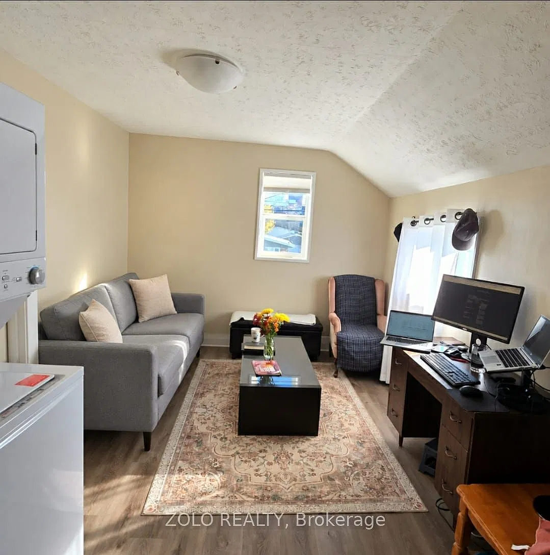 2 bed, $1,550 — Photo 4