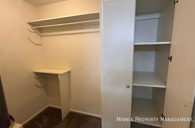 711 S Austin Ave #206 — Photo 12