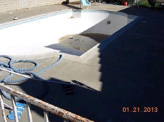 4th image of 35868 Eureka Ave
