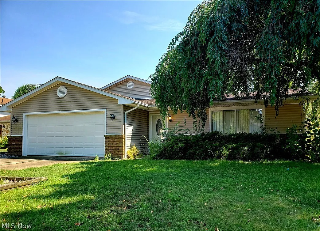 117 Winthrop Dr photo 1