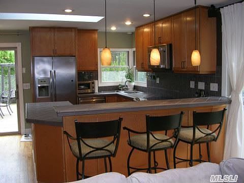 4th image of 24 Woodleigh Ct