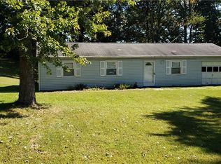 1118 Hickory Ln, King, NC 27021