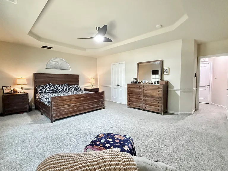 7430 Hidden Cove Ln — Photo 18