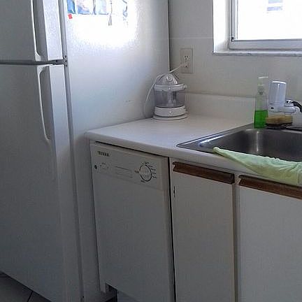2nd image of 798 Crandon Blvd APT 54