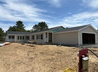 18-B Wildflower Lane #208-97-8-2, Plymouth, NH 03264