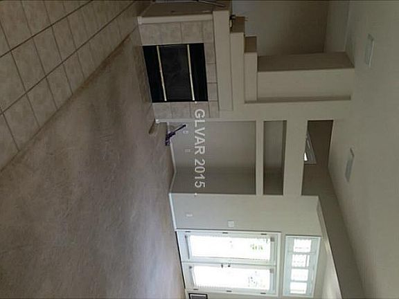 2nd image of 6021 Jubilee Gardens Ave #6021