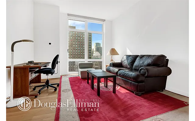 Sold by Douglas Elliman | media 18