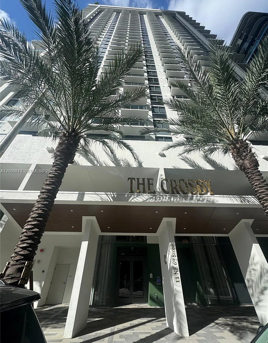 The Crosby Miami Worldctr — Photo 1