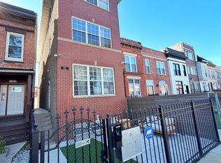 2427 W Grenshaw St #2, Chicago, IL 60612
