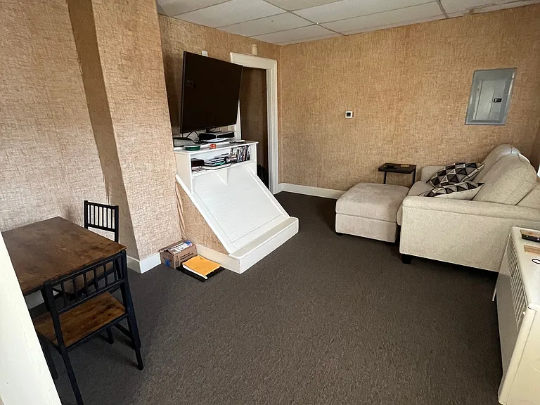 10 Liberty St #3 — Photo 12