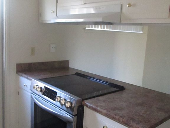 5th image of 7930 Arguello Dr #A