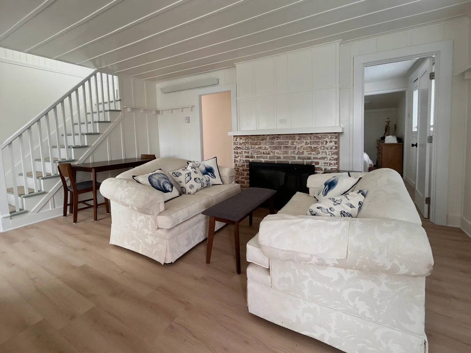 3 bed, 1644 sqft, $2,150 — Photo 3